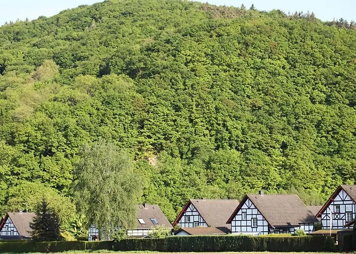 Bos En Kasteel * Nideggen